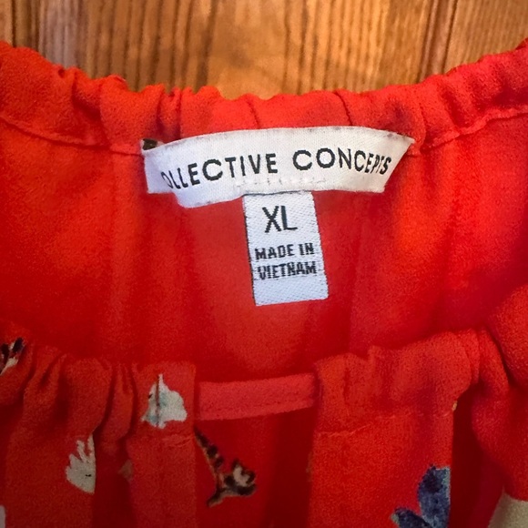 Stunning Floral Red Tank - Picture 3 of 7